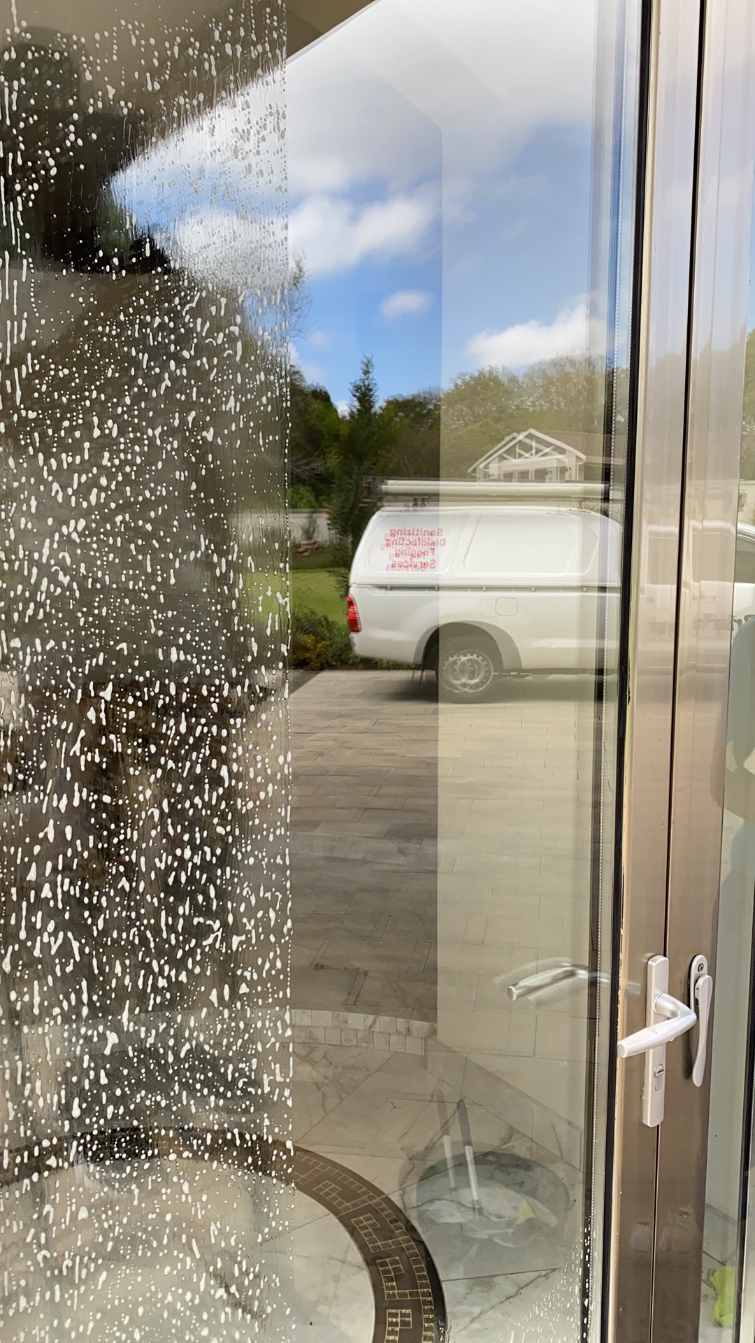 A55E6DDE-00C3-4FE4-B537-189816DAEF9E